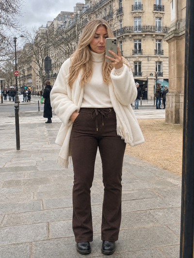 Bootcut-byxor – brun