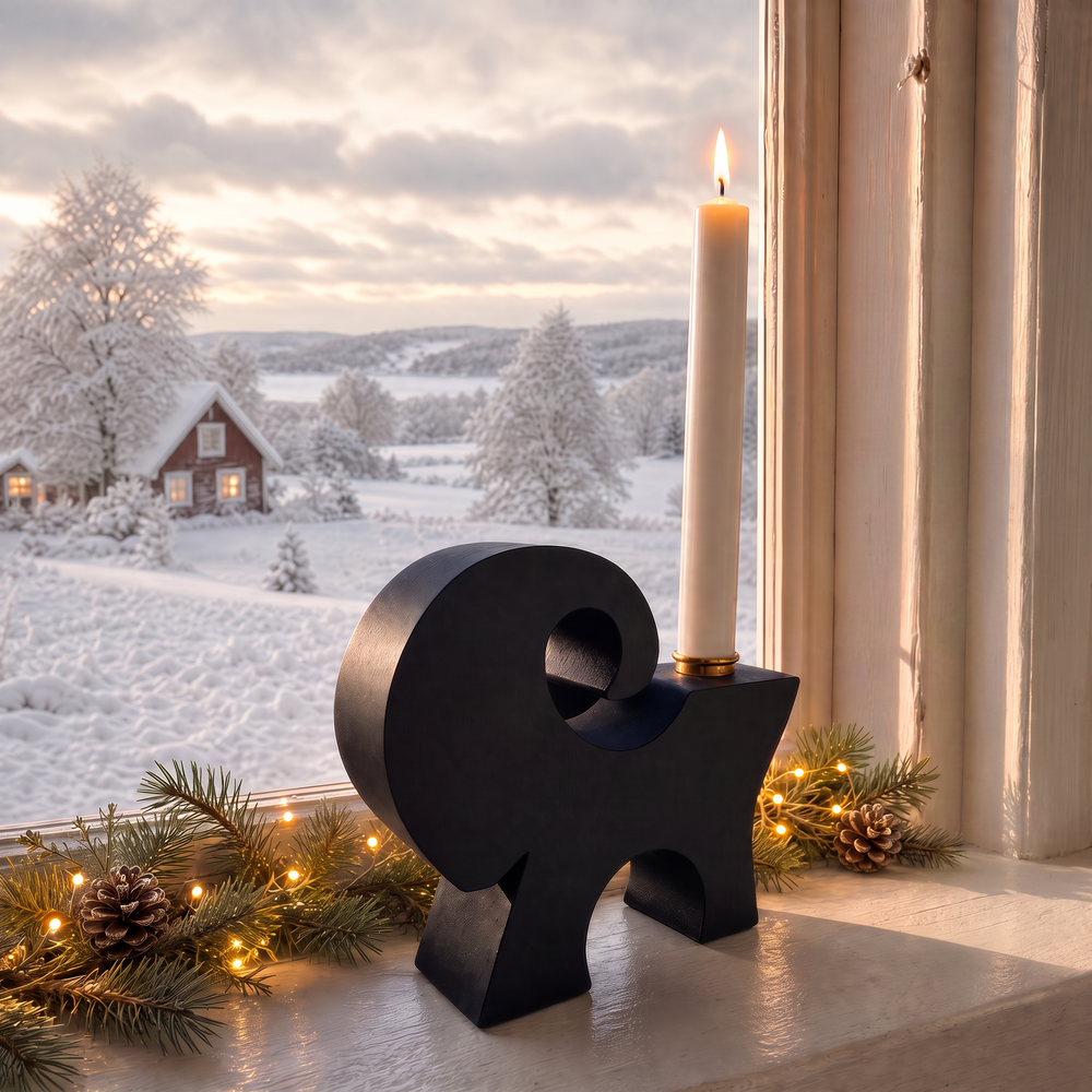 Den lilla bocken – Handgjord ljusstake från Gävle – svart