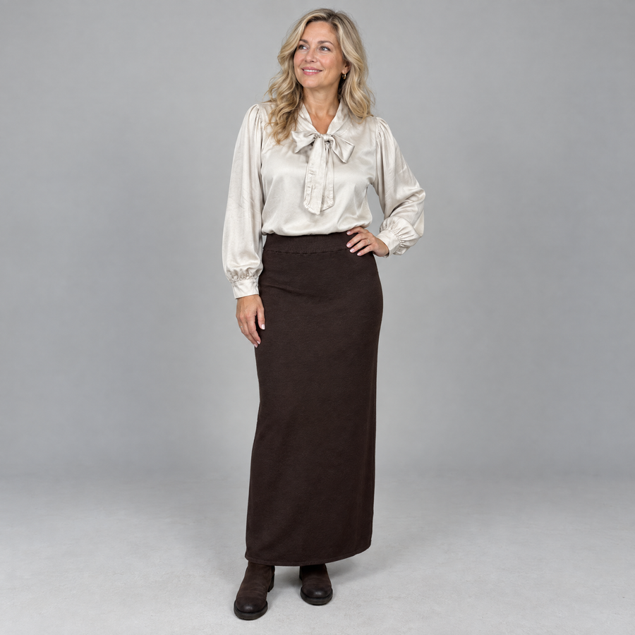 Knytblus – beige i 100 % viskos - bild 2