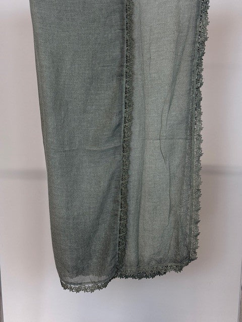 Scarf med brodyrkant – Army - bild 2